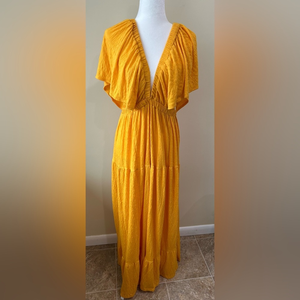 NWOT La La Maxi Dress - Picture 3 of 6